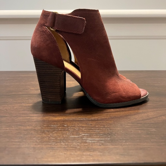 Red Ankle Booties - Picture 4 of 4